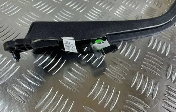 BMW 5 F10 F11 Other center console (tunnel) element 3840876 134090103D 10072010V1