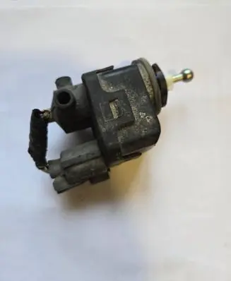 Toyota RAV 4 (XA50) Headlight level adjustment motor 007878