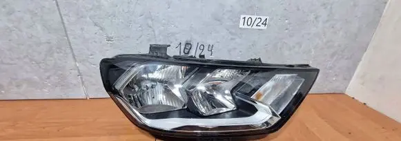 Audi A1 Headlight/headlamp 82A941004