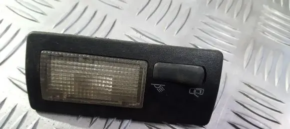 Volkswagen PASSAT B4 Rear seat light 357947291