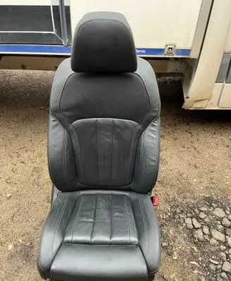 BMW X6 G06 Front passenger seat 