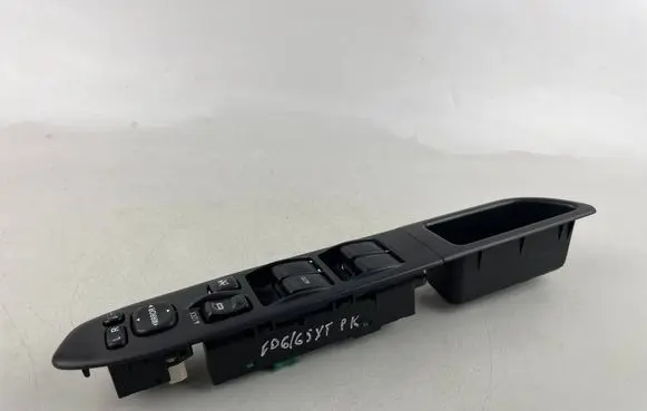 Subaru Forester SG Electric window control switch 