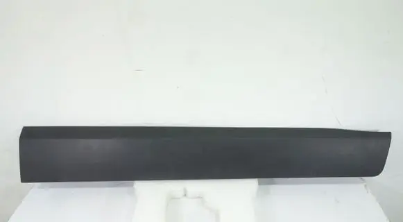 Opel Crossland X Front door trim (molding) 13482097