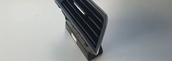 Skoda Superb B8 (3V) Dashboard side air vent grill/cover trim