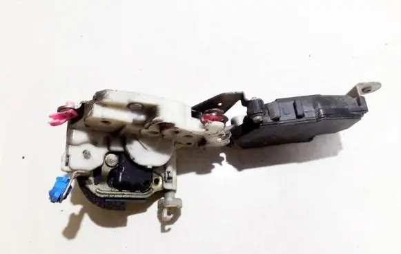 Subaru Legacy Front door lock