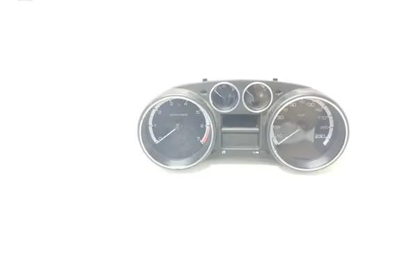 Peugeot 308 Speedometer (instrument cluster)