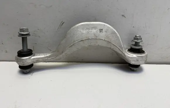 BMW X5 G05 Rear upper control arm/wishbone 6878021