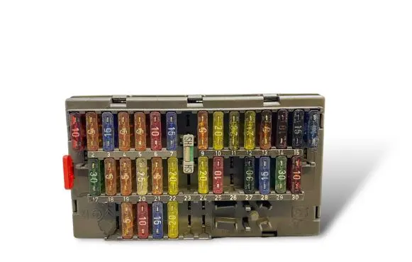 Citroen Berlingo Fuse module 9568205480