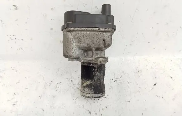 Audi A8 S8 D4 4H EGR valve 059131503T