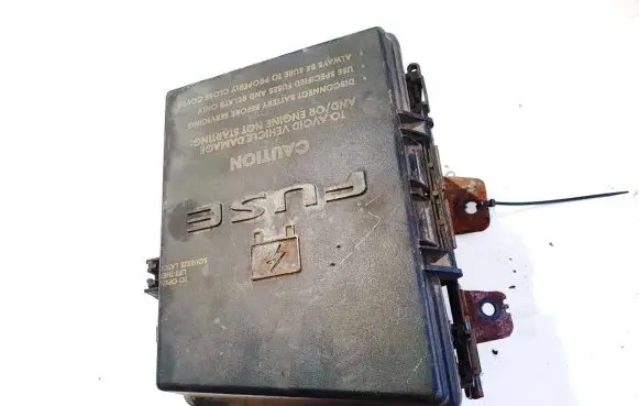 Chrysler Pacifica Fuse box set 04727833ab 16238