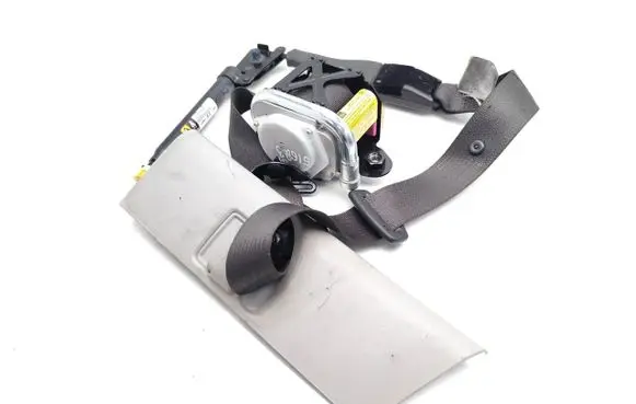 Opel Mokka Front seatbelt 95093401