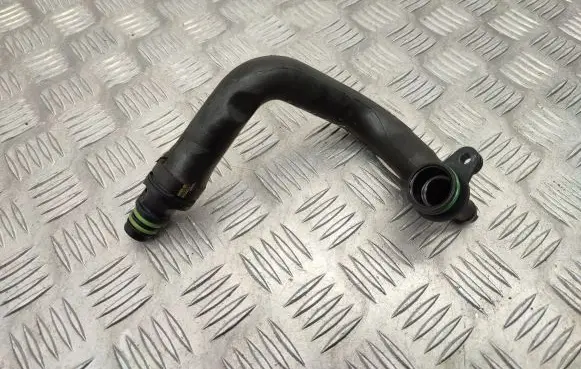 Volkswagen Golf VII Vacuum line/pipe/hose 04C103202