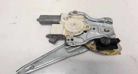 Toyota Avensis T250 Sliding door window regulator with motor