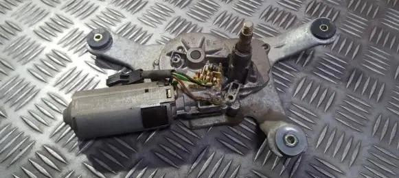 Mitsubishi Carisma Rear window wiper motor 0390201528