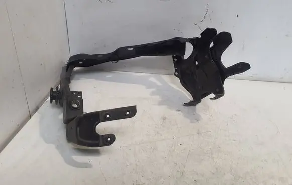 Mercedes-Benz CLC CL203 Headlight/headlamp mounting bracket 