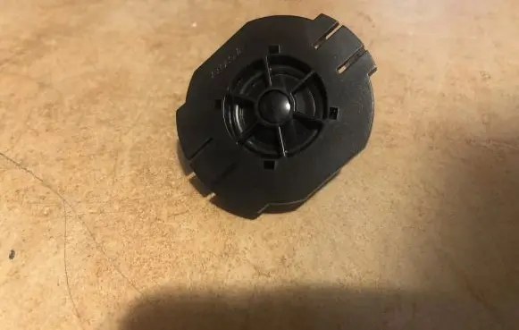 Nissan Qashqai Panel speaker 281E14BA0B