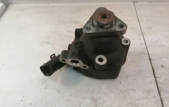 Volkswagen Transporter - Caravelle T5 Power steering pump 7E0422154E B4911041700 96065188