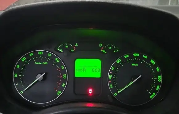Skoda Octavia Mk2 (1Z) Speedometer (instrument cluster) 1Z0920822D IMPRK1366501