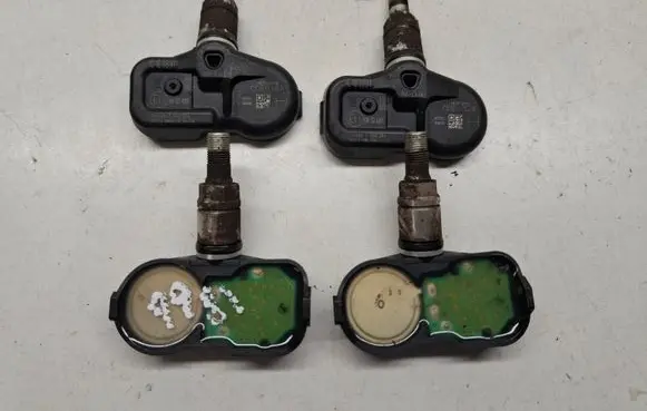 Nissan Qashqai Tire pressure sensor 407003HN0B