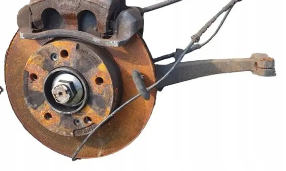 SsangYong Rodius Rear wheel hub spindle/knuckle 142TY