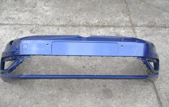 Volkswagen Golf VII Front bumper 5G0807221