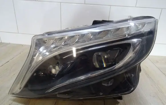 Mercedes-Benz V Class W447 Headlight/headlamp A4479069700