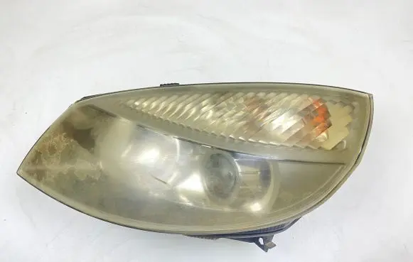 Renault Scenic II - Grand scenic II Headlight/headlamp 15811300LI