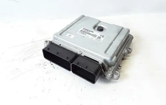 Volvo V60 Engine control unit/module 31336983 0281018414