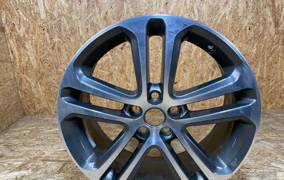 Jaguar XE R18 alloy rim GX7M1007DB