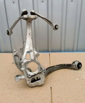 Audi Q5 SQ5 Front wheel hub spindle knuckle 80A407559