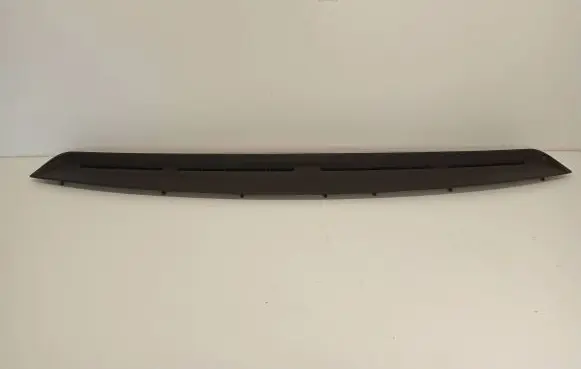 Iveco Daily 6th gen Wiper trim 5801824558