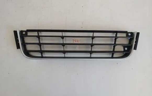 Volkswagen Touran I Front bumper lower grill 1T0853677