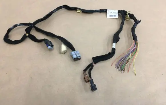 Citroen Berlingo Front door wiring loom 9688469280