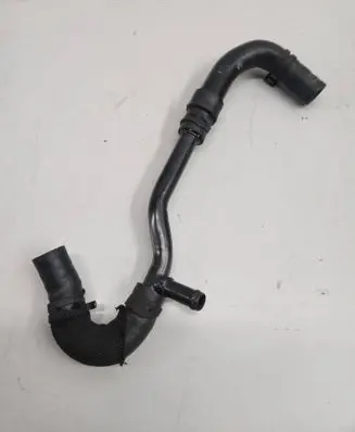 Engine coolant pipe/hose