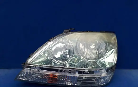 Lexus RX 300 Headlight/headlamp KOITO4813