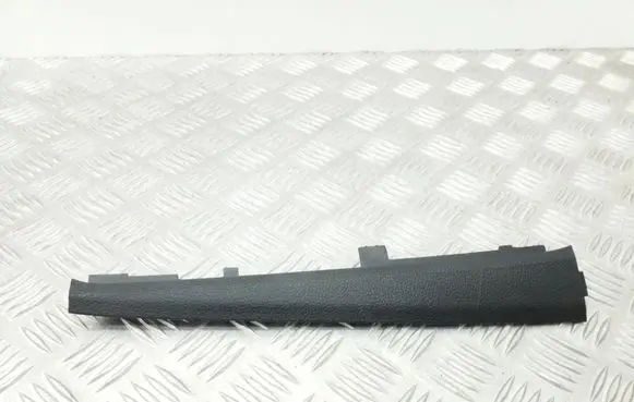 Volkswagen Jetta VI Dashboard side end trim 5C6868237