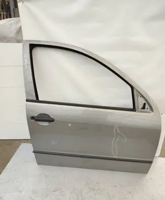 Skoda Fabia Mk1 (6Y) Front door