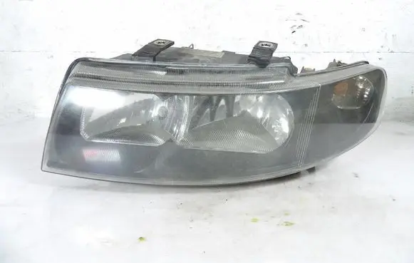 Seat Toledo II (1M) Headlight/headlamp 1M1941001B
