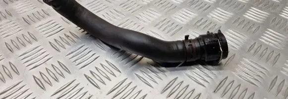 Audi A3 S3 8P Engine coolant pipe/hose 3B0122291B