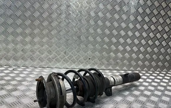 BMW 3 E90 E91 Front shock absorber with coil spring 311405