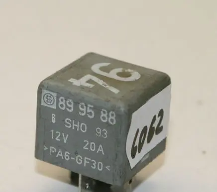 Volkswagen Golf IV Other relay 191906383B