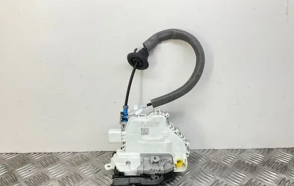 Front door lock