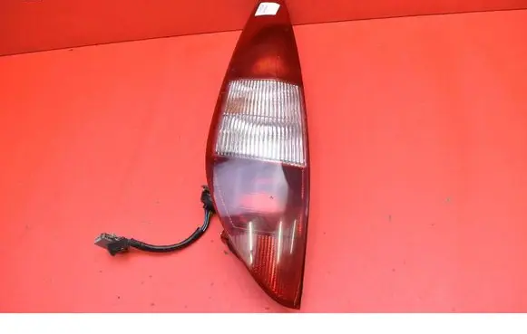 Ford Mondeo Mk III Rear/tail lights 1S71-13405-C