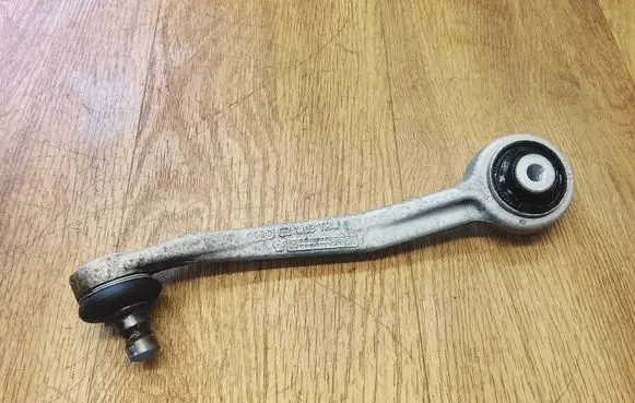 Porsche Macan (95B) Front control arm 8K0510P