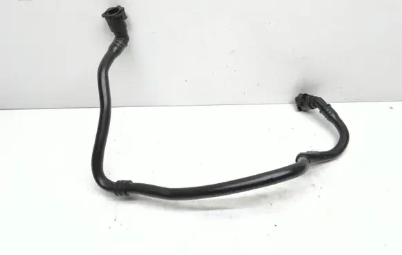 Volvo V60 Breather/breather pipe/hose 31338885