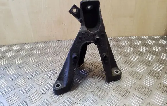 Audi A6 S6 C6 4F Engine mounting bracket 4F0199308P