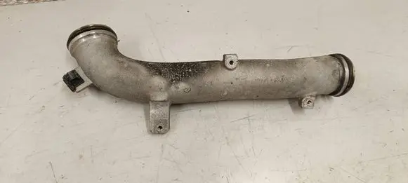 BMW X5 G05 Intercooler hose/pipe 8579370