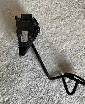 Peugeot Boxer Accelerator throttle pedal 6PV00824501