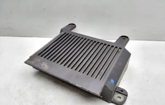 Volvo V70 Sound amplifier 31215612 31215657