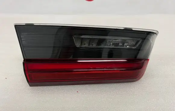 BMW 3 G20 G21 Tailgate rear/tail lights H75A3BC5703 2SD2466 77013743